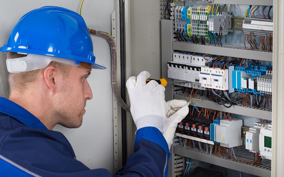 recherche travail électricien bâtiment Roissy-en-Brie