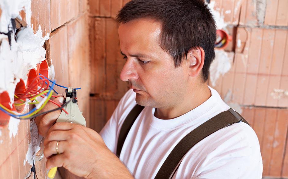artisan électricien Étréchy